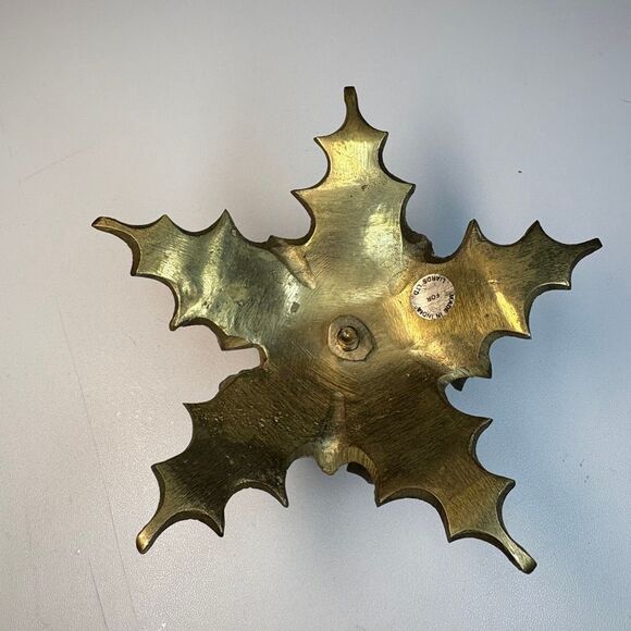 Vintage Brass Holly Leaf Candle Holder – Made in India - Picture 2 of 5